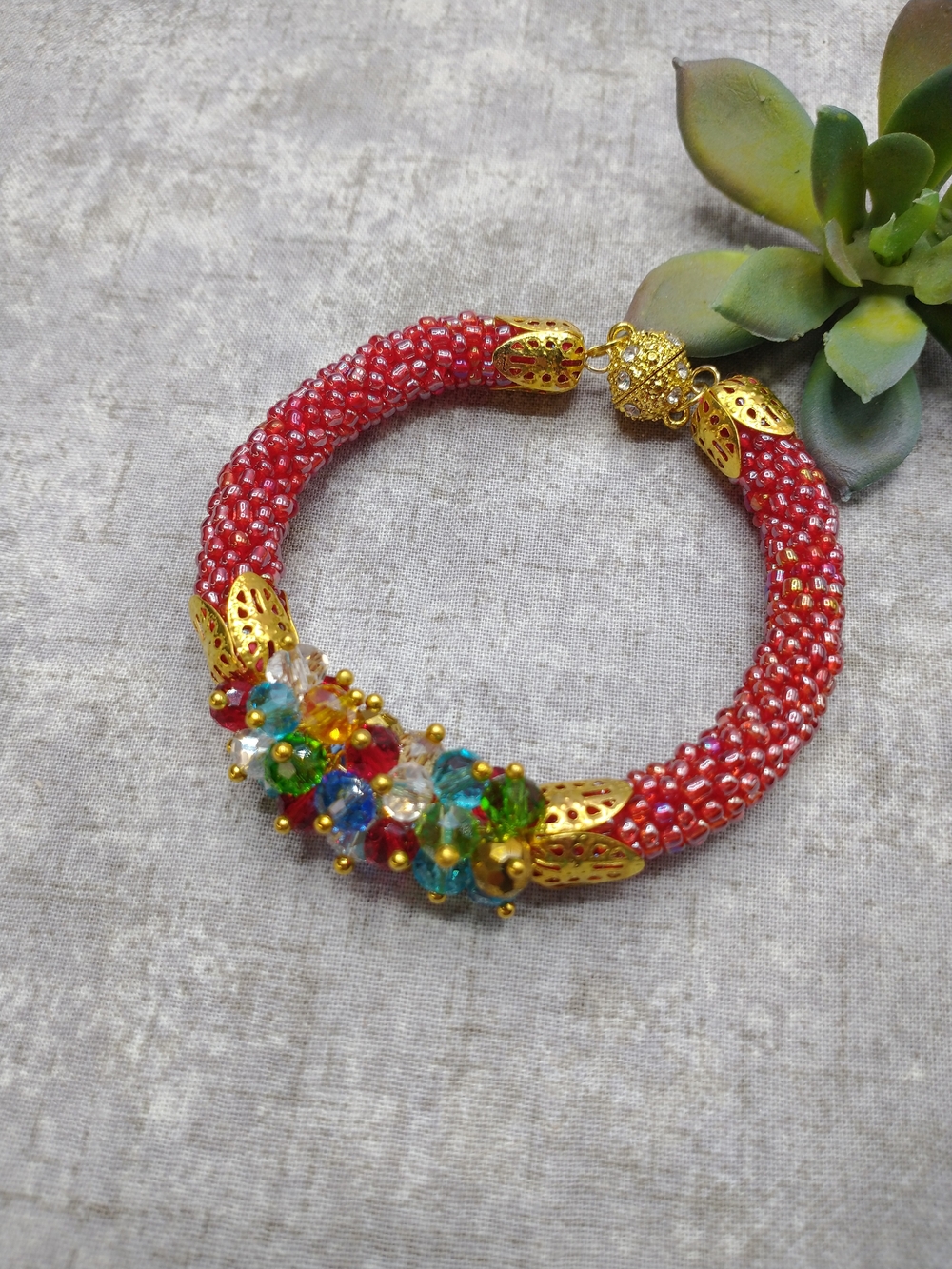 New Hand Crafted Spiral Bead Crochet Memory Wire Cluster Bracelet